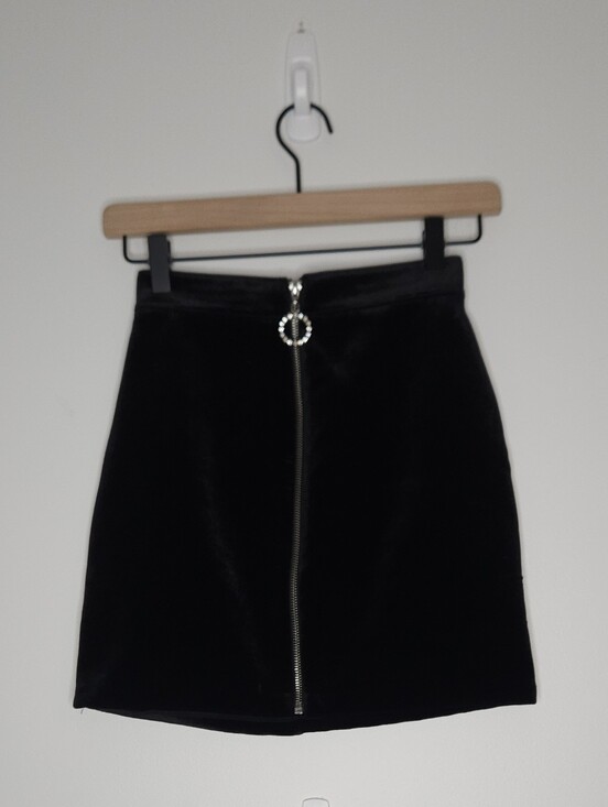 H&M Dresses & Skirts - H&M Black Velvet Mini Skirt with Rhinestone Ring Zip
